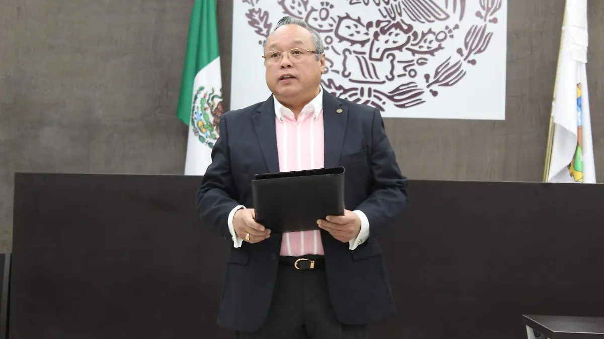 Ley Fong recordó que en julio de 1989 impartió su primera clase en la máxima casa de estadios de Tamaulipas